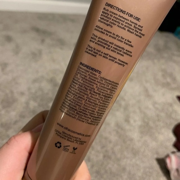 Make Up - Picture 8 of 8